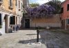 Fontana in Corte Bianco, nel Sestiere di Castello