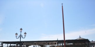 Cippo porta pennone di Riva degli Schiavoni