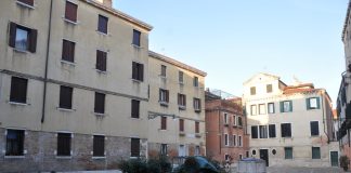 Fontana in Campo Sant’Agostin, nel Sestiere di San Polo
