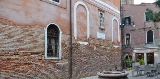 Pozzo in Campiello de la Chiesa, nel Sestiere di Cannaregio