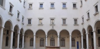 Pozzo nel primo chiostro del Monastero del Santissimo Salvatore, nel Sestiere di San Marco