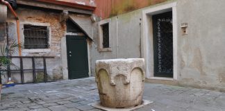 Pozzo in Corte dei Santi, nel Sestiere di San Marco