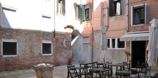 Pozzo in Corte Coppo, nel Sestiere di San Marco