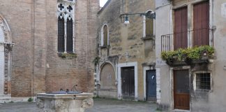 Pozzo in Campo San Gregorio, nel Sestiere di Dorsoduro