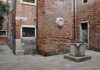 Pozzo in Campiello a fianco de la Chiesa, nel Sestiere di Santa Croce