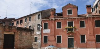 Pozzo in Campiello de le Strope, nel Sestiere di Santa Croce