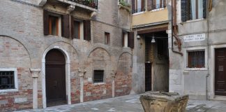 Pozzo in Corte del Teatro Vechio, nel Sestiere di San Polo