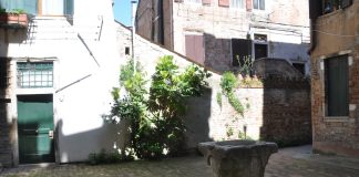 Pozzo in Corte dei Orbi, nel Sestiere di Castello