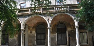 Pozzo nel secondo chiostro del Monastero di San Lazzaro dei Mendicanti, nel Sestiere di Castello