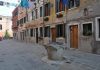 Pozzo in Corte Nova (verso Fondamenta de la Tana), nel Sestiere di Castello