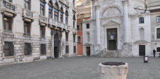 Pozzo in Campo San Geremia (verso Palazzo Labia), nel Sestiere di Cannaregio