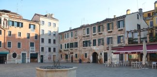 Pozzo in Campo Santa Margarita (nord), nel Sestiere di Dorsoduro