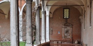 Capitello nel Monastero dei Carmini, nel Sestiere di Dorsoduro