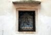 La Madonna del Divino Amore, stampa nel tabernacolo (capitèło) in Salizada San Stae, nel Sestiere di Santa Croce