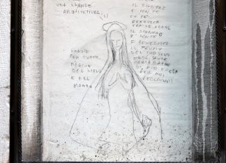 La Madonna disegnata nel tabernacolo (capitèło) in Calle de Cà Amai, nel Sestiere di Santa Croce