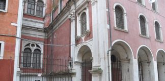 Pozzo in Corte de la Scuola, nel Sestiere di Dorsoduro