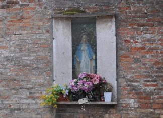 Capitello in Calle del Squero, alla Giudecca
