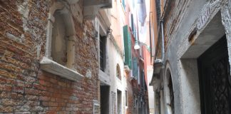 Capitello in Calle Bandi, nel Sestiere di Cannaregio