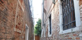 Capitello in Ramo Squero Vechio, nel Sestiere di Cannaregio