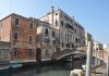 Capitello sul Ponte dei Ormesini, nel Sestiere di Cannaregio