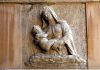 La Madonna col Bambino, San Gallo e San Maurizio, rilievo in Calle del Piovan, nel Sestiere San Marco