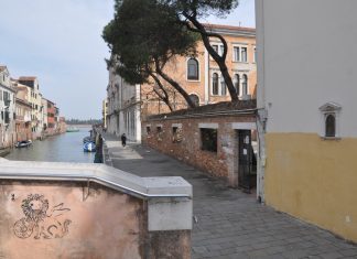 Capitello in Fondamenta Santa Giustina, nel Sestiere di Castello
