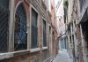Capitello in Calle del Pestrin, nel Sestiere di Castello