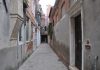 Capitello nel Sotoportego de l’Anzolo, nel Sestiere di Castello