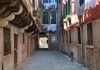 Fontana in Calle Lezze, nel Sestiere di Cannaregio