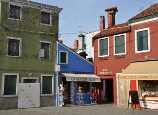 Capitello in Calle della Providenza a Burano