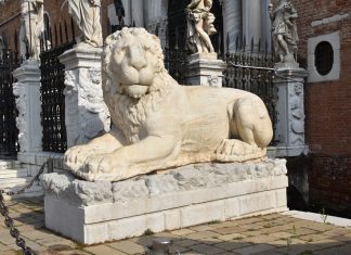 I leoni Ateniesi dell’Arsenale