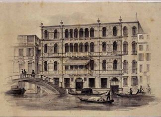 Palazzo Trevisan Cappello sul Rio de la Canonica