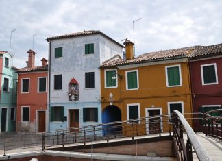 Capitello in Fondamenta Terranova a Burano