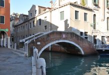 Ponte dei Squartai sul Rio del Magazen