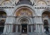 Basilica di San Marco – Primo portale, terzo arcone, fascia interna. Le tredici arti necessarie alla vita (secolo XII c.)