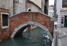 Ponte de Ca’ Pesaro sul Rio de la Pergola