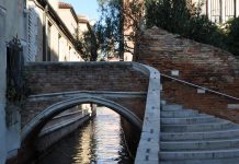 Ponte San Cristoforo sul Rio de le Toresele