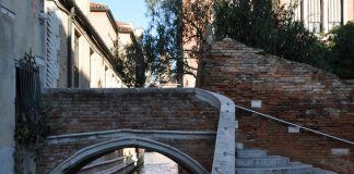 Ponte San Cristoforo sul Rio de le Toresele