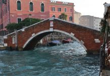 Ponte del Pagan tra il Rio Novo e il Rio dei Tre Ponti