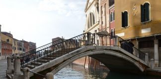 Ponte di San Trovaso sul Rio de San Trovaso