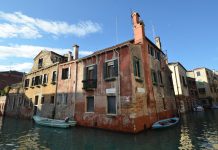 Rio de San Pantalon, tra i Sestieri di Santa Croce, San Polo e Dorsoduro