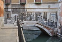 Ponte Storto o Caotorta, sul Rio Menuo o de la Verona