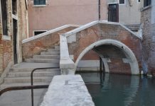 Ponte Storto, sul Rio de Santa Maria Zobenigo