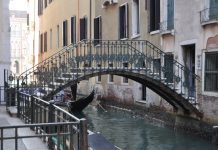 Ponte privato, sul Rio de l’Alboro