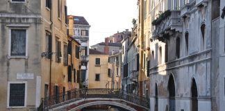 Ponte de le Bande, sul Rio del Mondo Novo