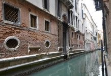Rio del Santissimo, nel Sestiere di San Marco