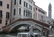 Ponte Lion, sul Rio de San Lorenzo