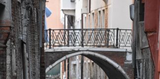Ponte Marcello o Pindemonte, sul Rio del Piombo