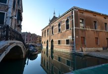 Rio dei Frari, nel Sestiere di San Polo