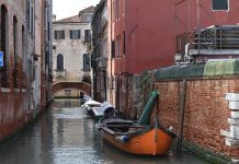Rio dei Lustraferi, nel Sestiere di Cannaregio